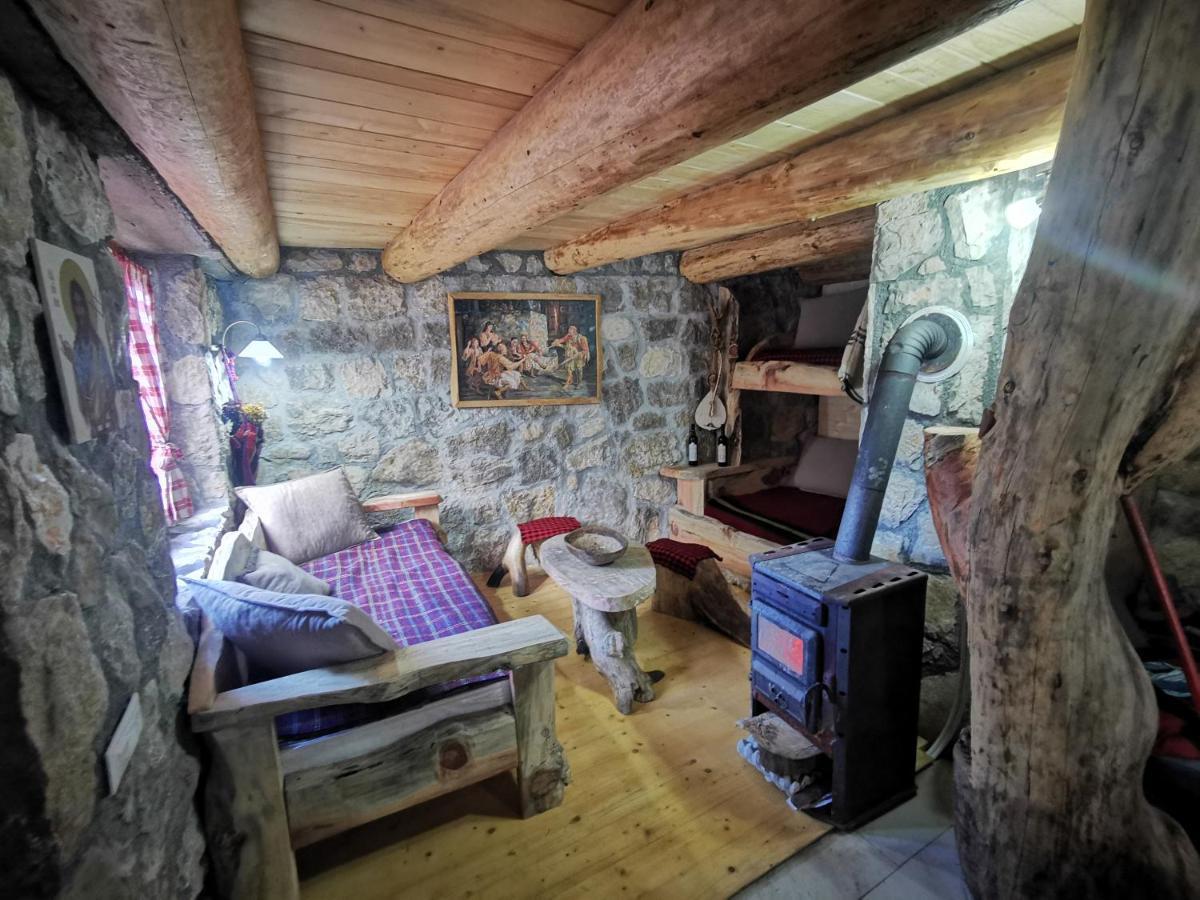 Guesthouse Planinarski Dom Neviden'O 자블야크 외부 사진