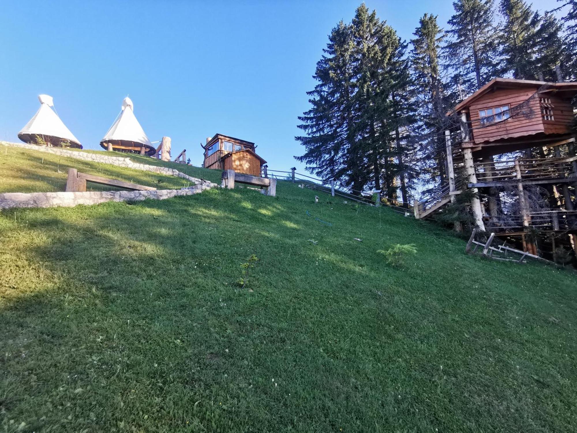 Guesthouse Planinarski Dom Neviden'O 자블야크 외부 사진