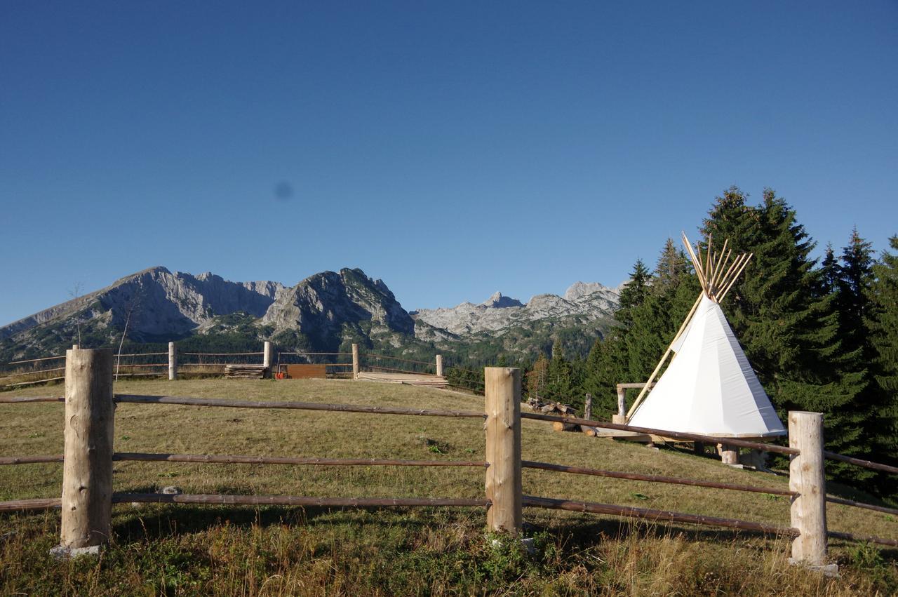 Guesthouse Planinarski Dom Neviden'O 자블야크 외부 사진